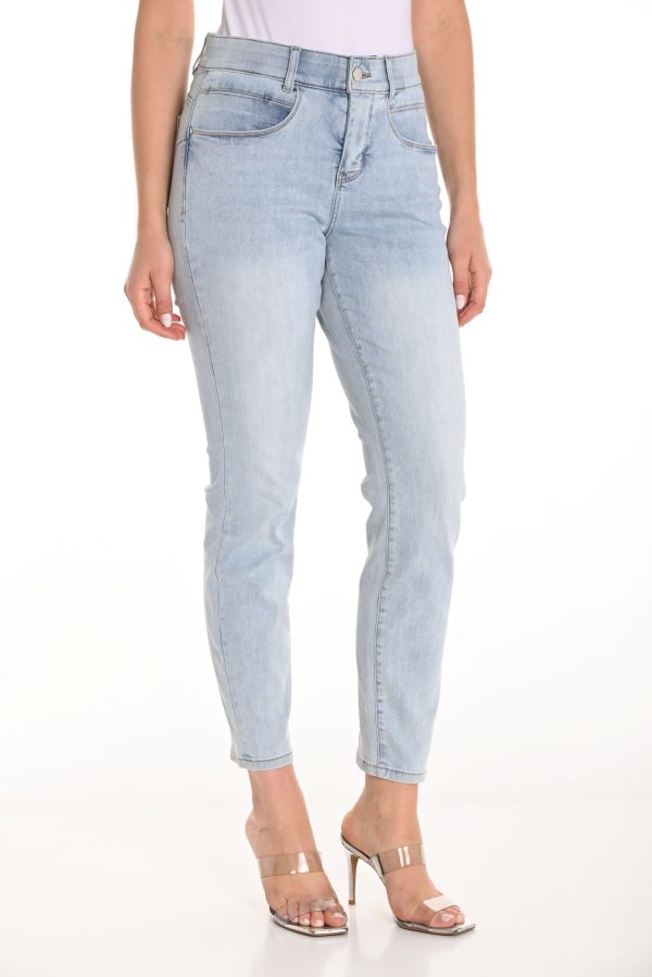 Frank Lyman Design 213126U jeans