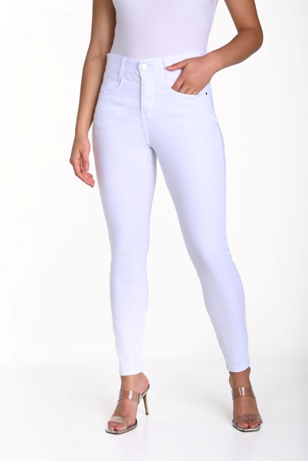 Frank Lyman Design 213126U jeans – Image 4